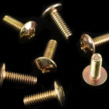 MACHINE SCREW